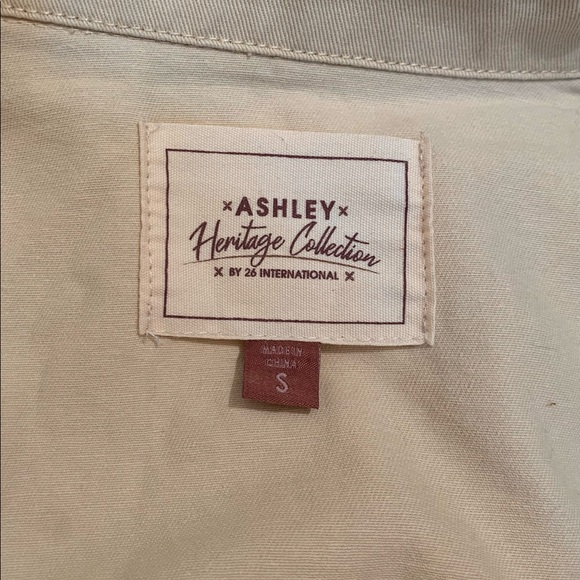 cute jeacket - Picture 3 of 3